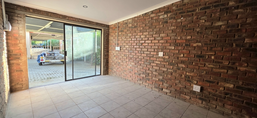 3 Bedroom Property for Sale in Naudeville Free State